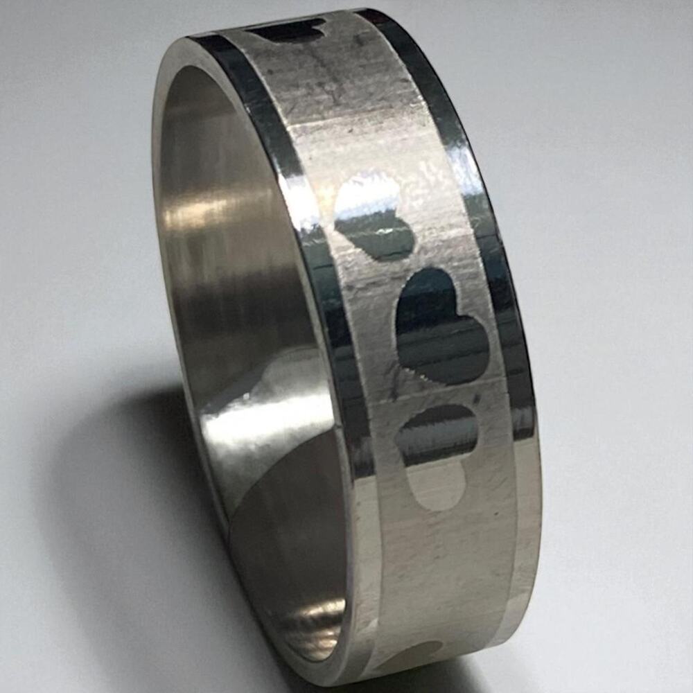 Silver Stainless Steel Brushed Heart ring Size 12.5 New
